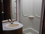 1999 Winnebago Adventurer Photo #15