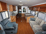 1999 Winnebago Adventurer Photo #10