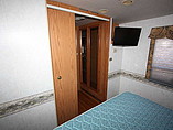 1999 Winnebago Adventurer Photo #13