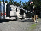 08 Winnebago Adventurer