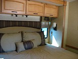 2008 Winnebago Adventurer Photo #6