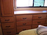 2008 Winnebago Adventurer Photo #7