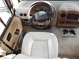2011 Winnebago Adventurer Photo #14