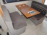 2011 Winnebago Adventurer Photo #16