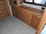 2011 Winnebago Adventurer Photo #29
