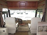 2013 Winnebago Adventurer Photo #11