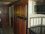 2015 Winnebago Adventurer Photo #13