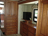 2015 Winnebago Adventurer Photo #14