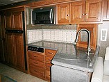 2015 Winnebago Adventurer Photo #16