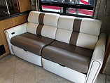 2015 Winnebago Adventurer Photo #6