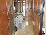 2015 Winnebago Adventurer Photo #14