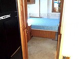 2000 Winnebago Adventurer Photo #28
