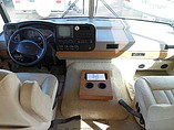 2000 Winnebago Adventurer Photo #11
