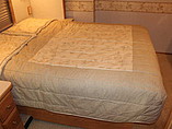 2001 Winnebago Adventurer Photo #12