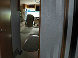 2002 Winnebago Adventurer Photo #16