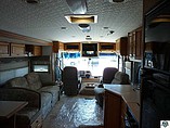 2002 Winnebago Adventurer Photo #5