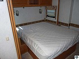 2002 Winnebago Adventurer Photo #7