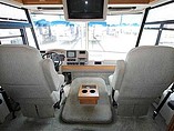 2003 Winnebago Adventurer Photo #4