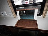 2003 Winnebago Adventurer Photo #14