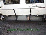 2003 Winnebago Adventurer Photo #9