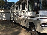 2004 Winnebago Adventurer Photo #3