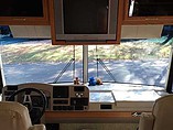 2004 Winnebago Adventurer Photo #7