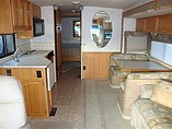 2004 Winnebago Adventurer Photo #6