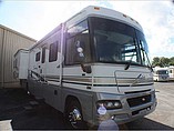 2004 Winnebago Adventurer Photo #4