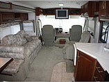 2004 Winnebago Adventurer Photo #5