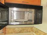 2005 Winnebago Adventurer Photo #45