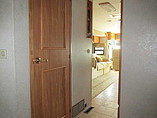 2005 Winnebago Adventurer Photo #57