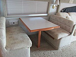 2005 Winnebago Adventurer Photo #76