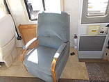 2000 Winnebago Adventurer Photo #9
