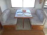 2000 Winnebago Adventurer Photo #12