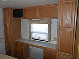 2000 Winnebago Adventurer Photo #20