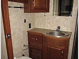 2009 Winnebago Adventurer Photo #24