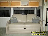 2005 Winnebago Adventurer Photo #9