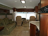 2005 Winnebago Adventurer Photo #4