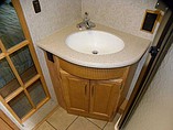 2007 Winnebago Adventurer Photo #42