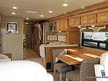 2015 Winnebago Adventurer Photo #5