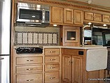 2015 Winnebago Adventurer Photo #13