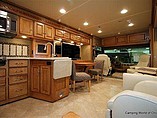 2015 Winnebago Adventurer Photo #25
