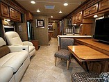 2015 Winnebago Adventurer Photo #27