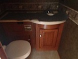 2015 Winnebago Adventurer Photo #10
