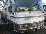 2000 Winnebago Adventurer Photo #2