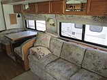 2000 Winnebago Adventurer Photo #7