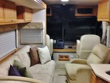 2001 Winnebago Adventurer Photo #2