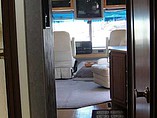 2001 Winnebago Adventurer Photo #22