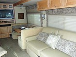 2008 Winnebago Adventurer Photo #7