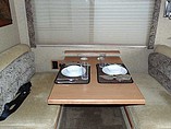 2008 Winnebago Adventurer Photo #11
